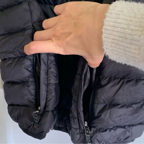 Men's Medium Black Down Puffer Vest Full Zip & Zip Povkets Hawke & Co - Picture 4 of 8